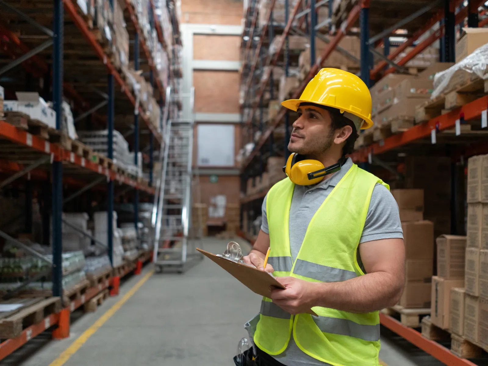 Industrial logistics and supply chain management specialist